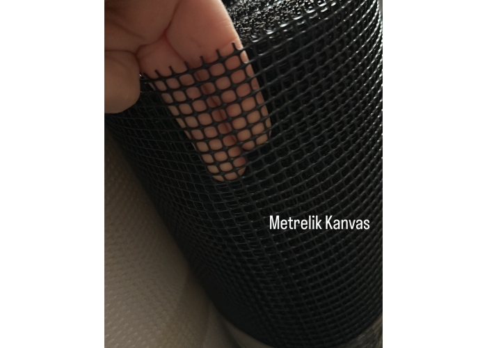 Metrelik Plastik Kanvas Küçük Delikli Siyah (100*100cm)