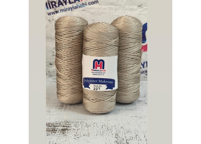 Polyester Makrome iplik 100 gr 227 Bej